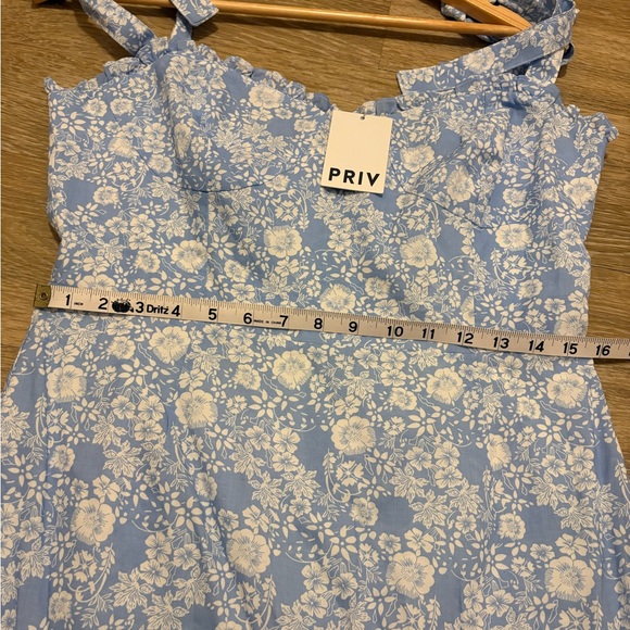 NWT PRIV Floral Blue & White Maxi Dress - Picture 11 of 13